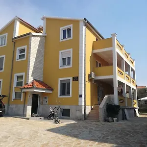 Lili Apartment Zadar