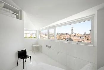 Design Hostel One Split 0*,